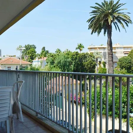 Antibes, 2 Pièces, 4 Personnes - Fr-1-252-129 *